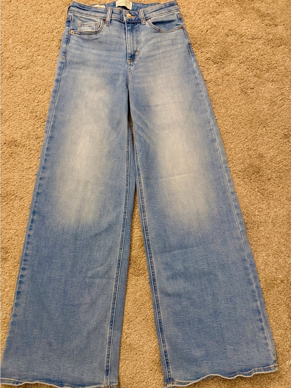 High Rise Wide-Leg Jeans